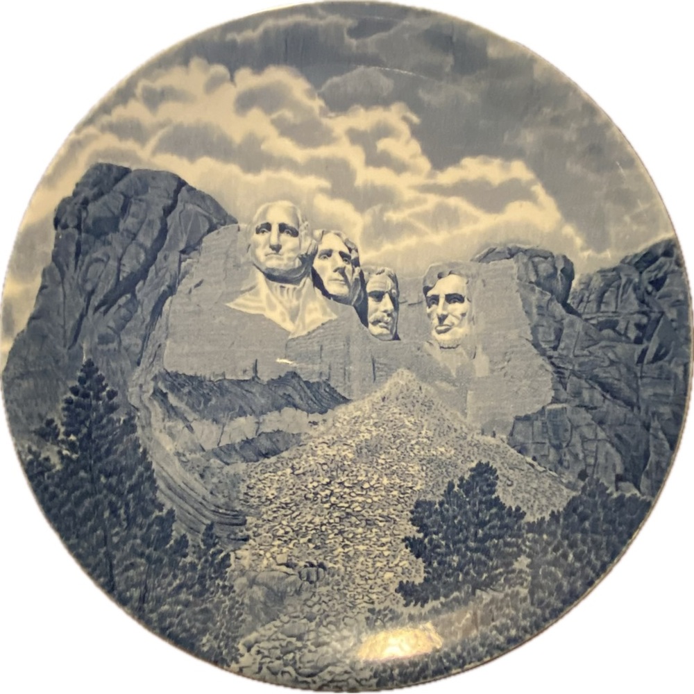 Mount Rushmore SD Vintage Blue Ink souvenir Plate